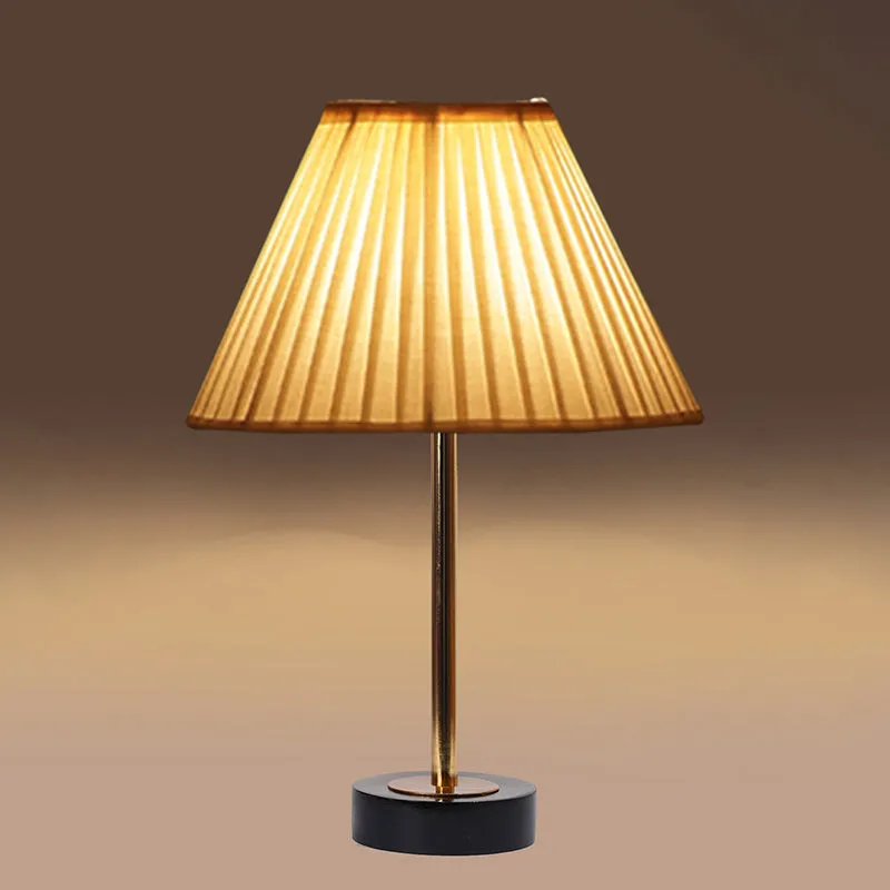 Pleatra Rodin Wooden Table Lamp - OffWhite,Gold,Black media 6