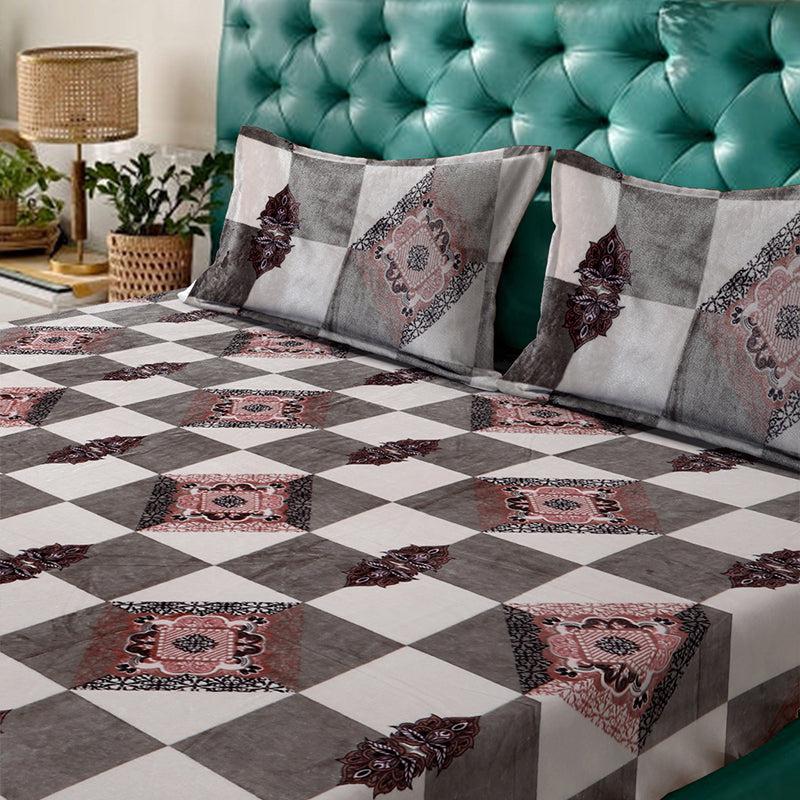Paheli Geometric Fleece Bedsheet - 280 GSM media 4