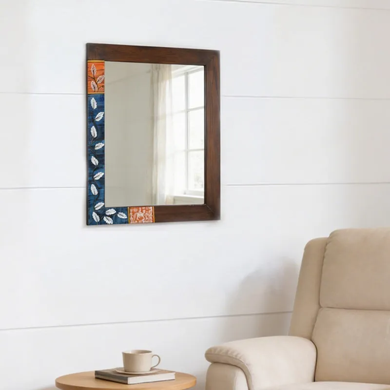 Dona Wooden Mirror media 1