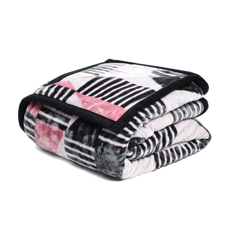Monte Carlo Graphite Dreams Blanket - 900 GSM media 5