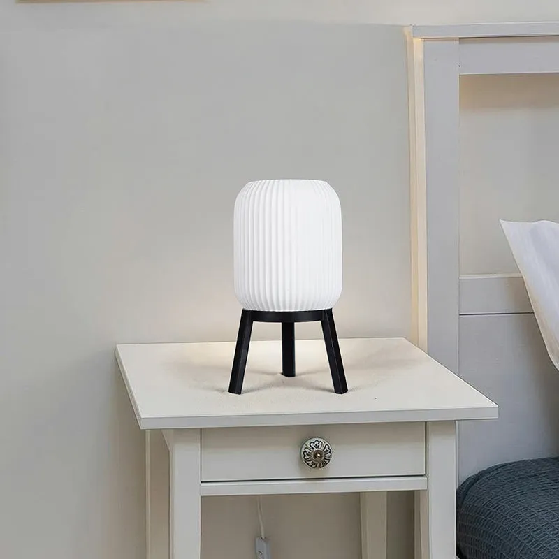 Sustain Aura 3D Printed Table Lamp - White,Black media 4