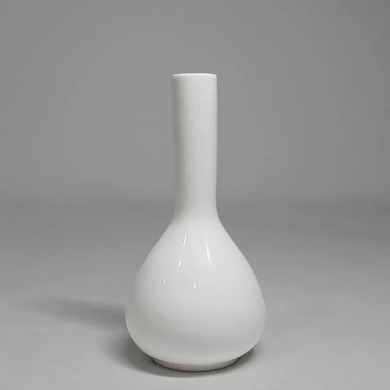 Bloomlet Ceramic Bud Vase media 3