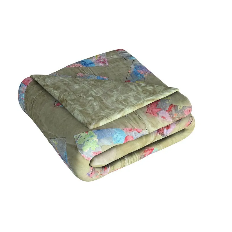 Monte Carlo Mystic Meadow Blanket (Green) - 900 GSM media 6