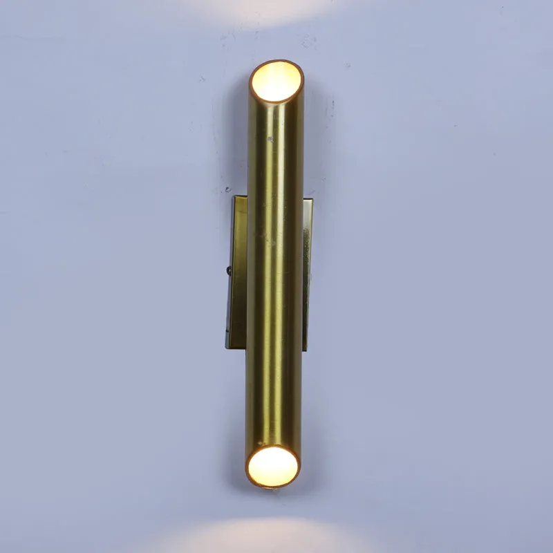 Nia Elegant Iron Wall Lamp media 6