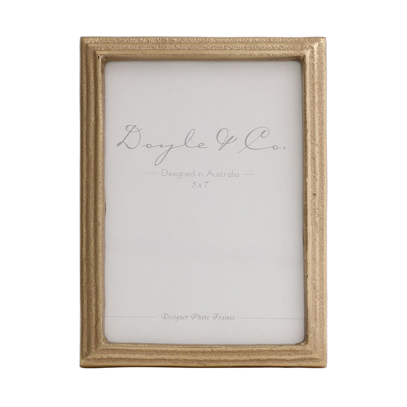 Elysian Photo Frame media 3