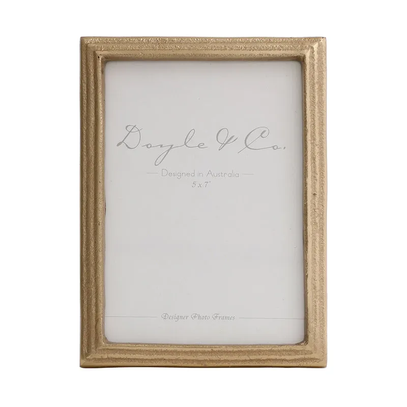 Elysian Photo Frame media 3