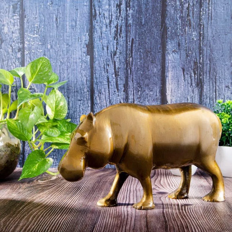 Rhino Deal Showpiece media 1