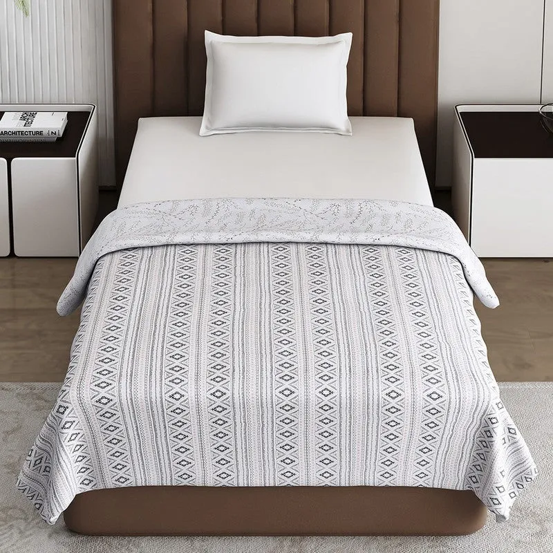 Monte Carlo Strivya Geometric Polycotton Reversible Dohar (Light Grey) - 150 GSM media 5