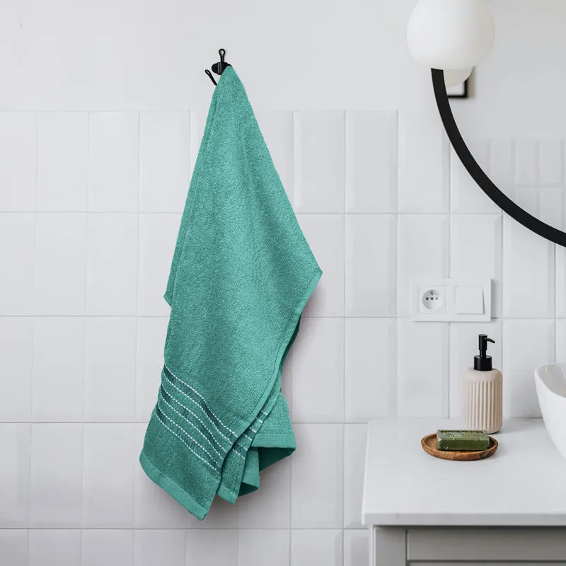 Micro Cotton LuxeDry Comfort Solid Bath Towel - Light Blue media 1