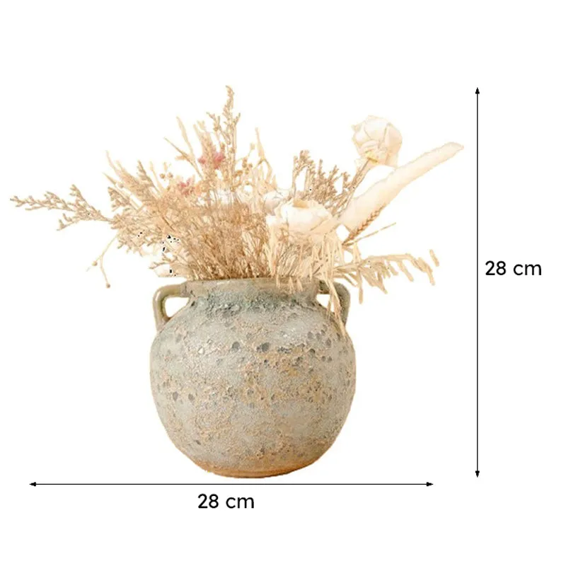 Cade Globe Vase media 6