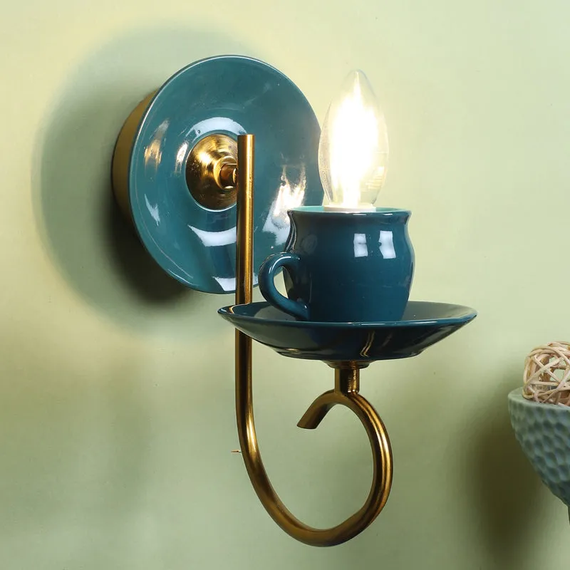 Litra Iron Wall Lamp media 1