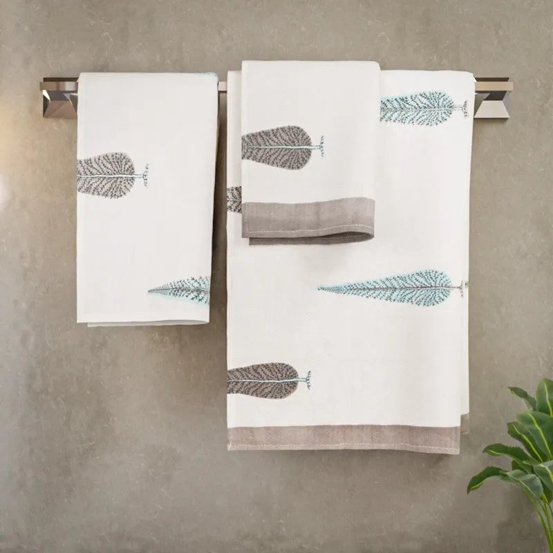 Palm Whisper Cotton Towels (Blue) - Three Piece Set media 3