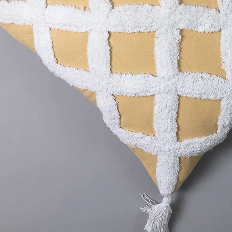 Diamond Knot Tufted Cushion Cover media 4