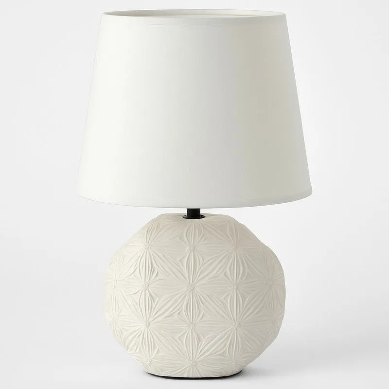 Pearl Light Metal Table Lamp - White media 4