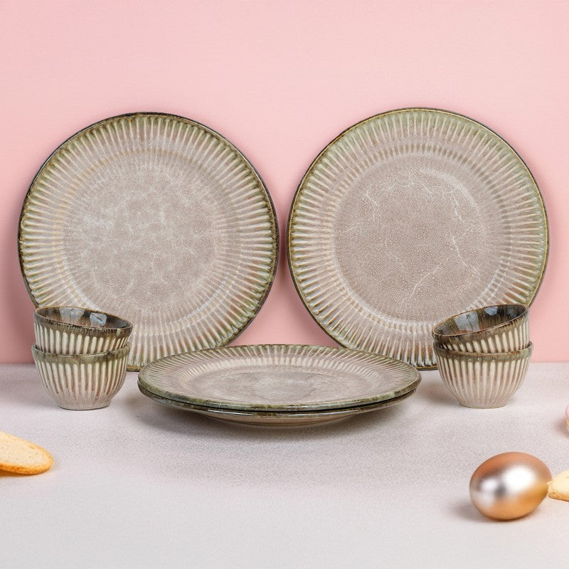 Eight Piece Set