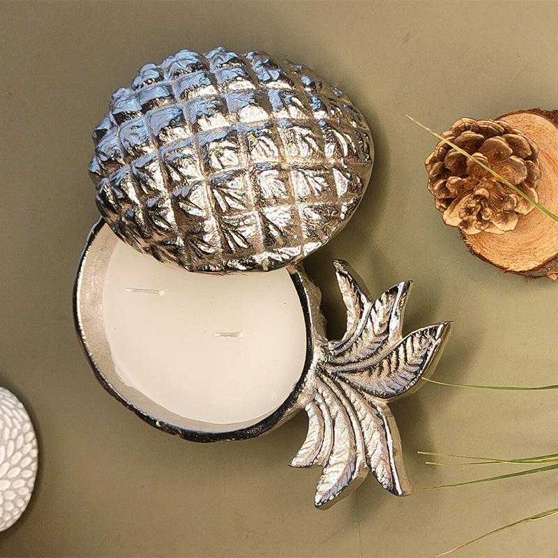 Luxe Pineapple Oudh Scented Candle - Silver image 4