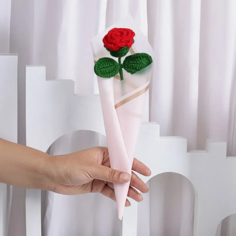 Crochet Handmade Wool Rose Bouquet - Red media 1