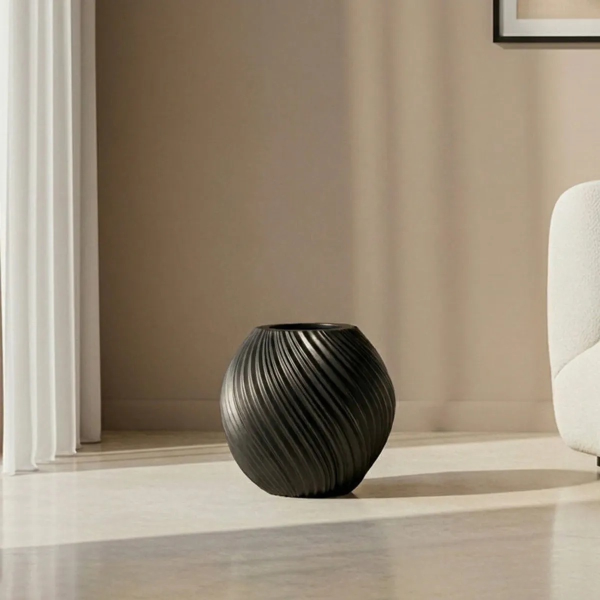 Shadow Drift Floor Planter - Black - 3