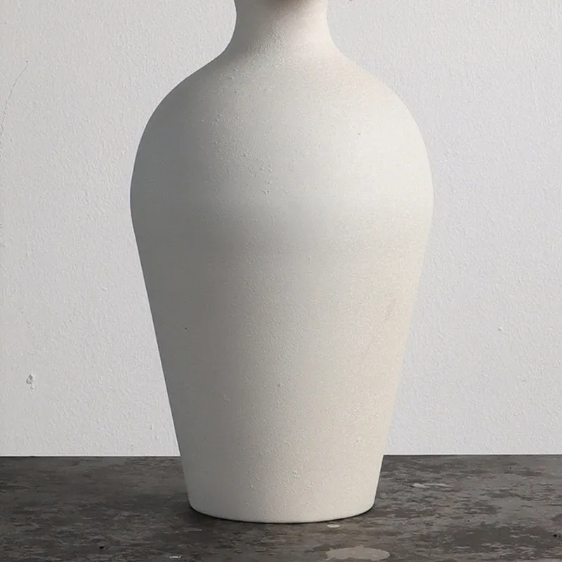 Lucie Iron Vase media 3