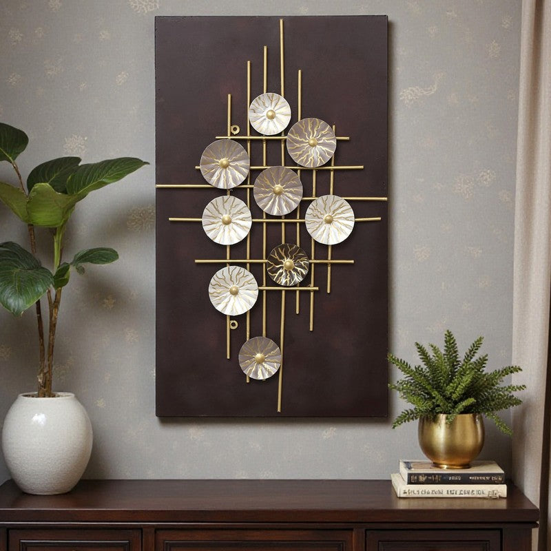 Linear Gravity Metal Wall Accent