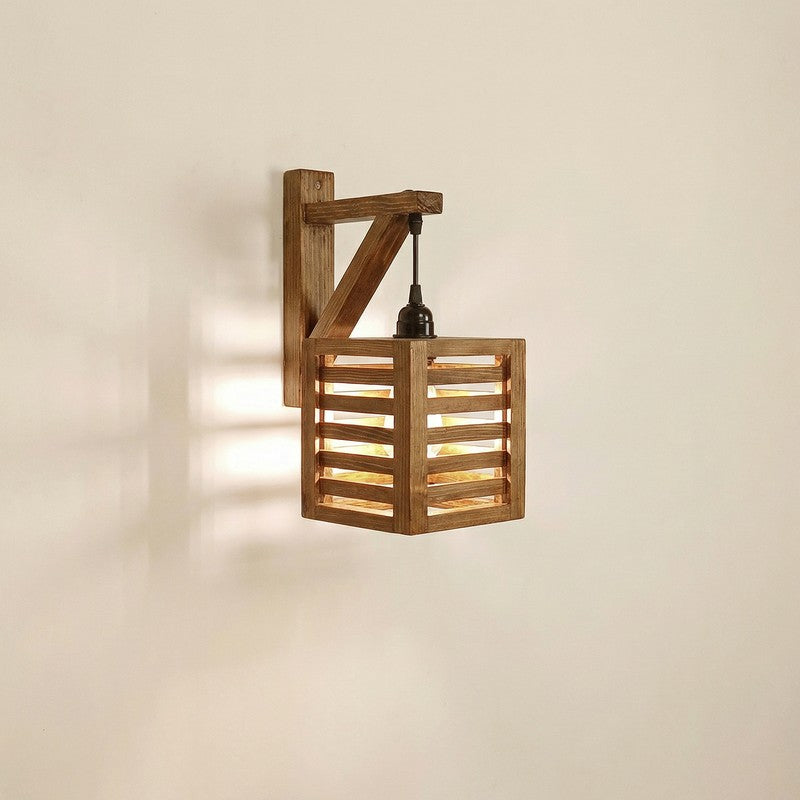 GeoLine Wooden Wall Lamp - Brown media 4