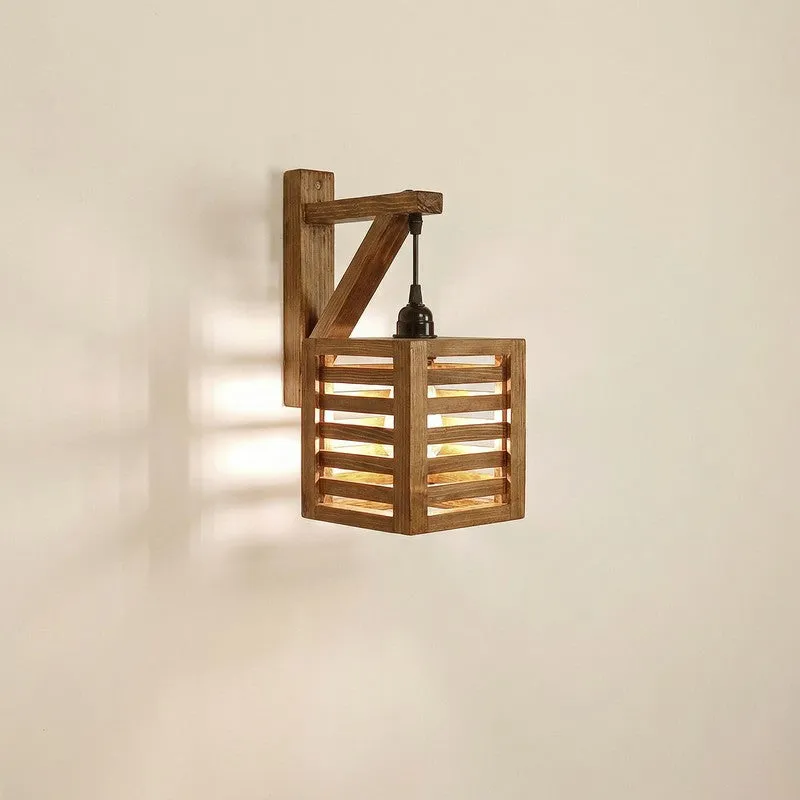 GeoLine Wooden Wall Lamp - Brown media 4