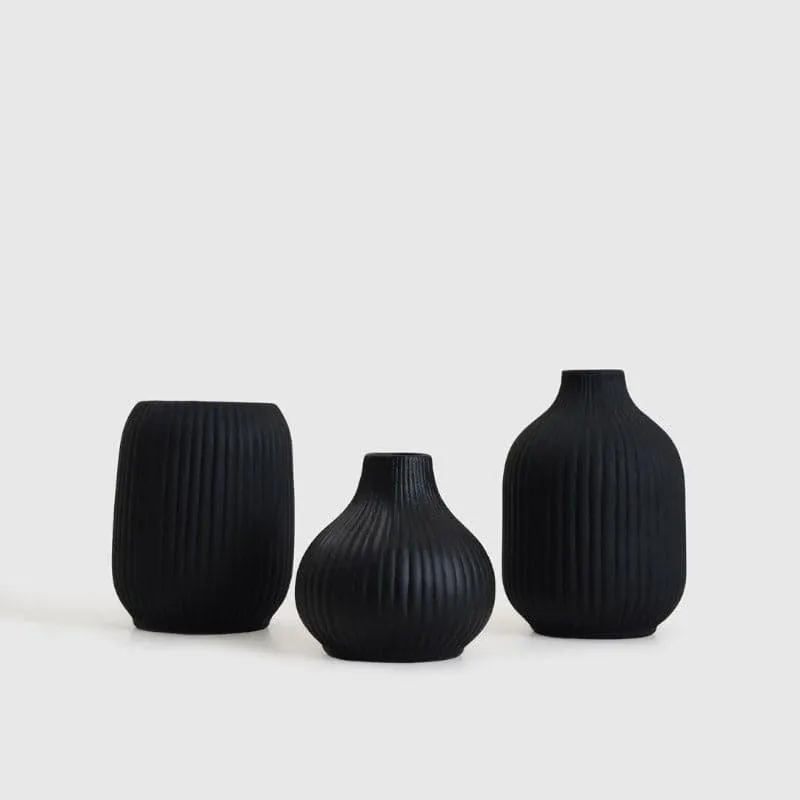 Bisto Vase (Black) -Set Of Three media 3