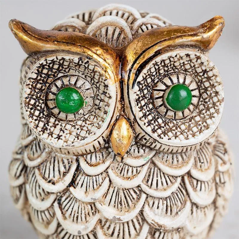 Owl Gaze Showpiece media 6