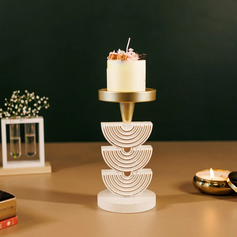 Ishto Candle holder media 1