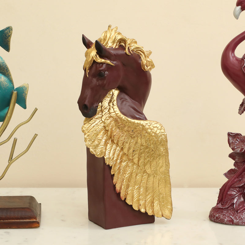 Roan Pegasus Showpiece