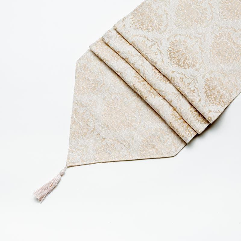 Pierre Paisley Jacquard Table Runner- Beige media 4