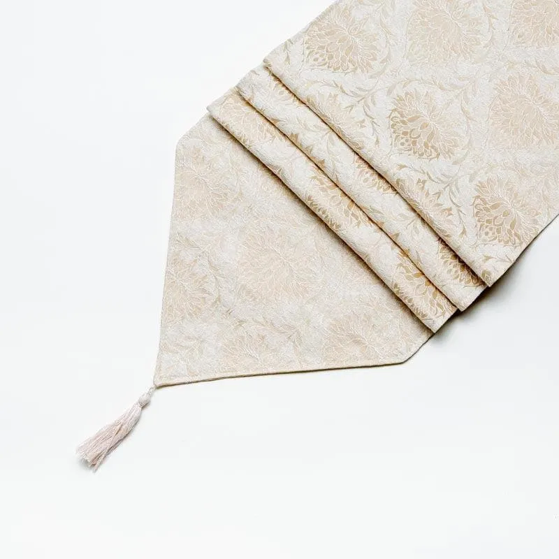 Pierre Paisley Jacquard Table Runner- Beige media 4