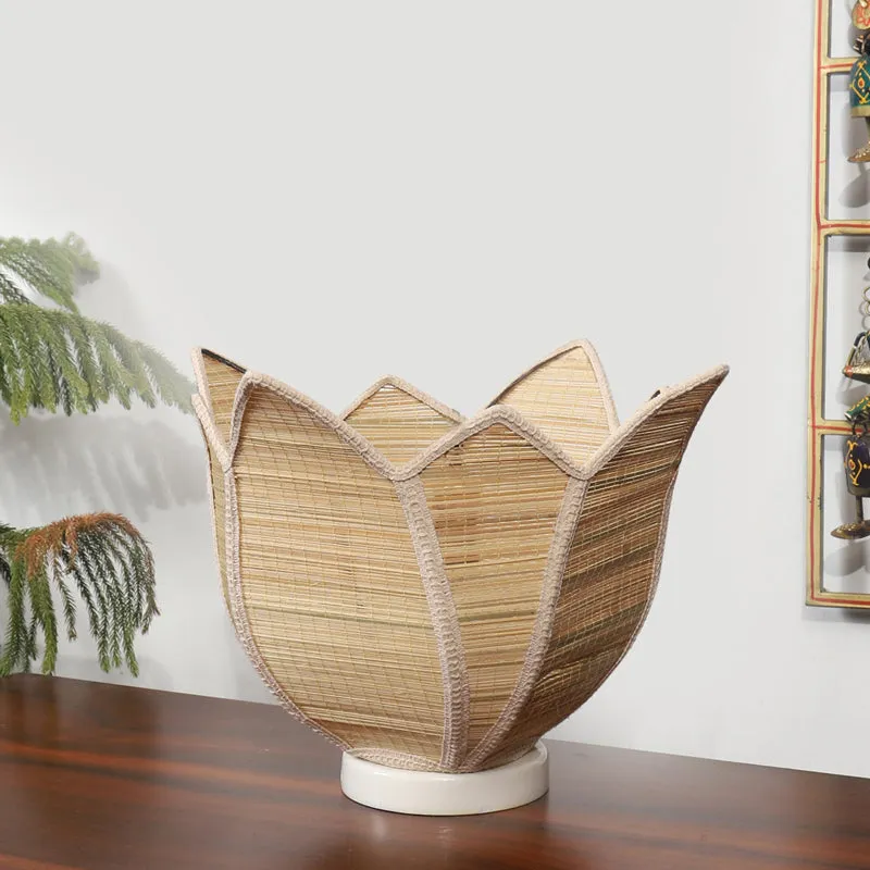 Nordelle Bamboo Petal Curve Table Lamp - Beige media 3