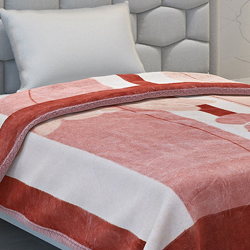 Monte Carlo Huggy Blanket - 994 GSM media 4