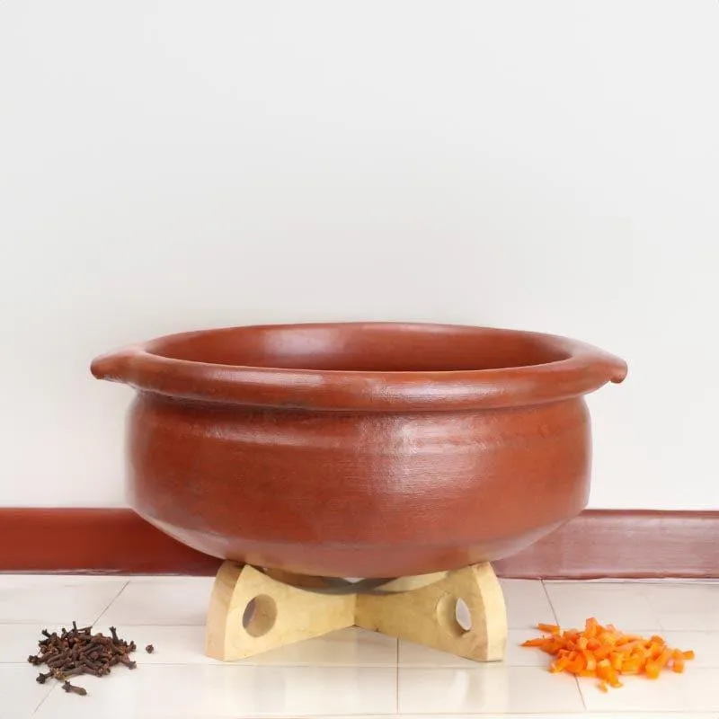 Vritra Clay Pot Brown 2000 mL / 9 Inches media 1