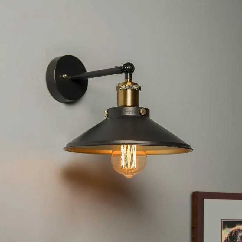 Avena Cone Metal Wall Lamp - Gold media 1