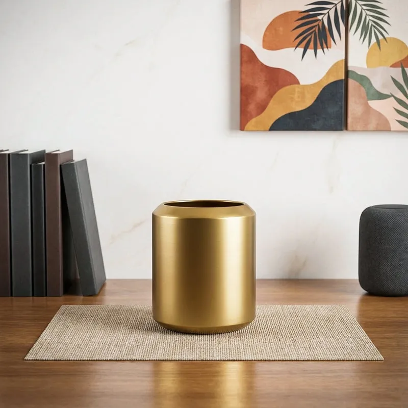 Midas Bloom Aluminum Planter media 1