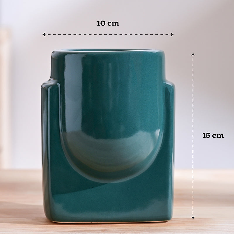 Ugaoo Minimalica Ceramic Planter - Dark Green media 8