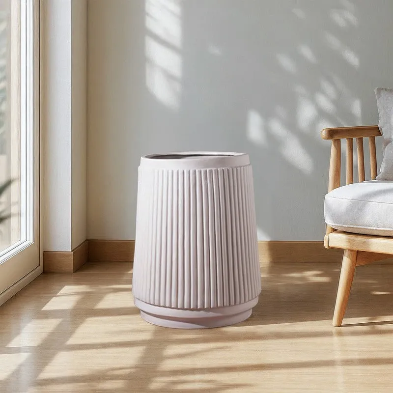 Amsterdam Muse Fiberglass Planter - White media 5