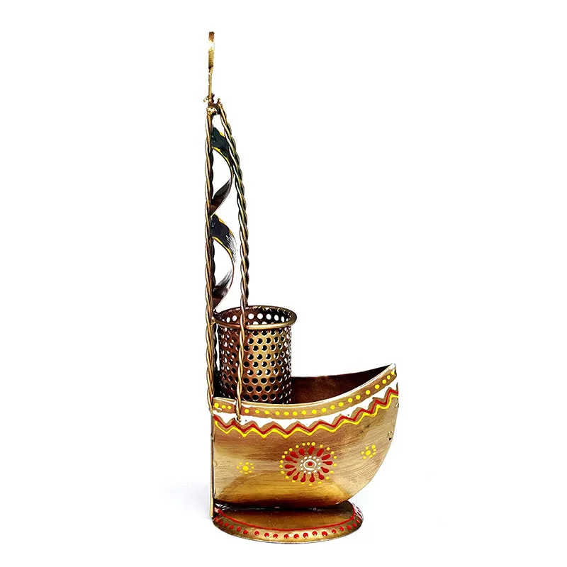 Sail Away Pen Stand media 6