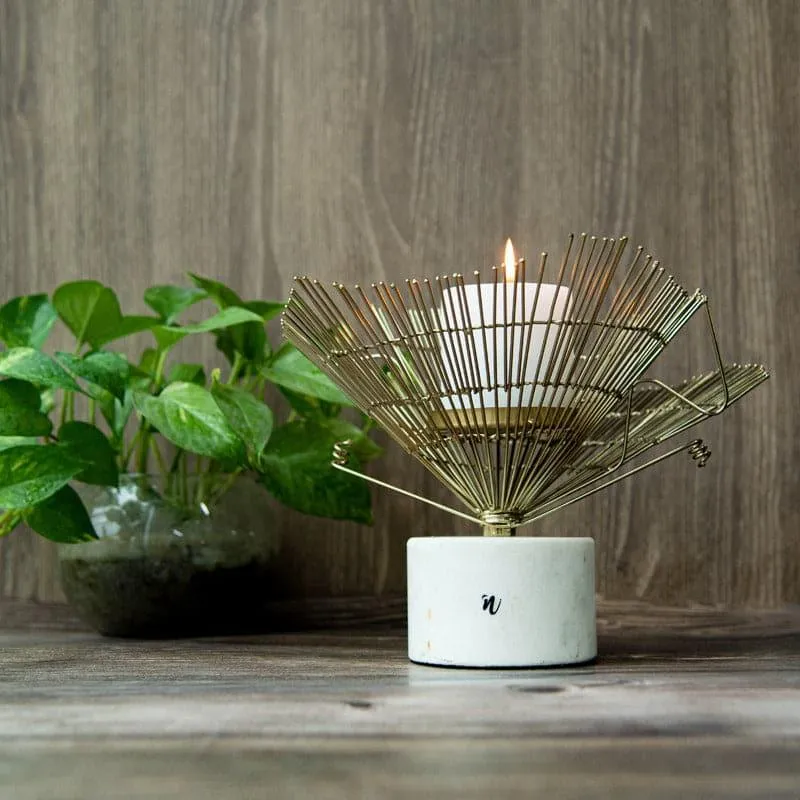 Flora Wave Candle Holder media 1