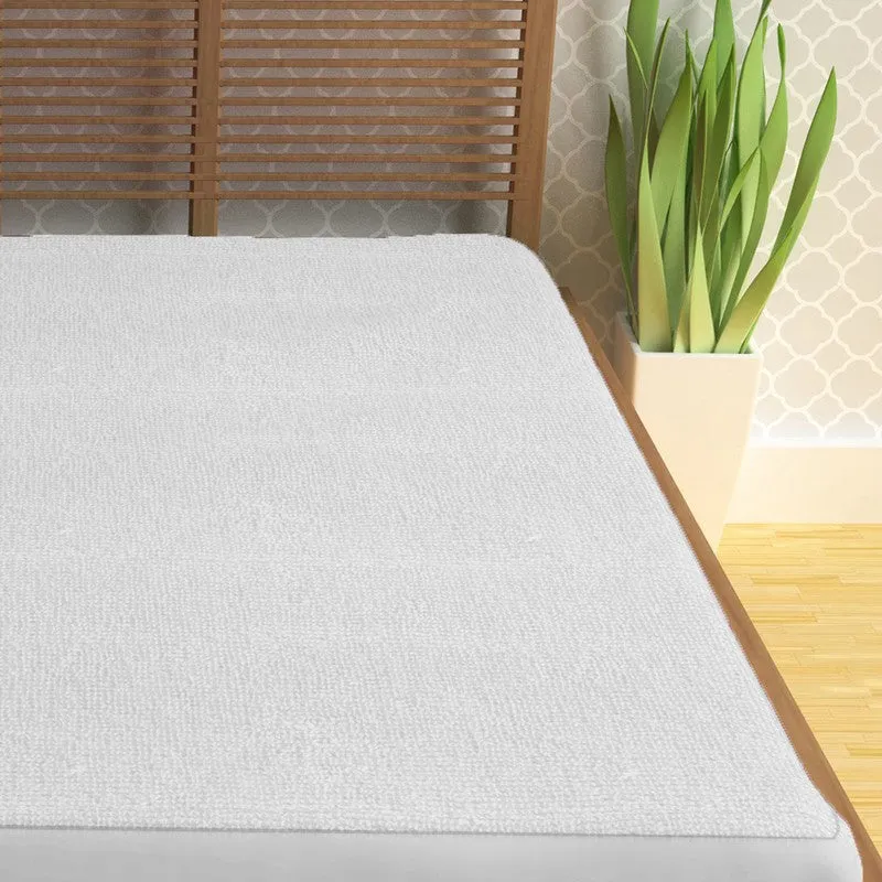 Aero Solids Mattress Protector media 1