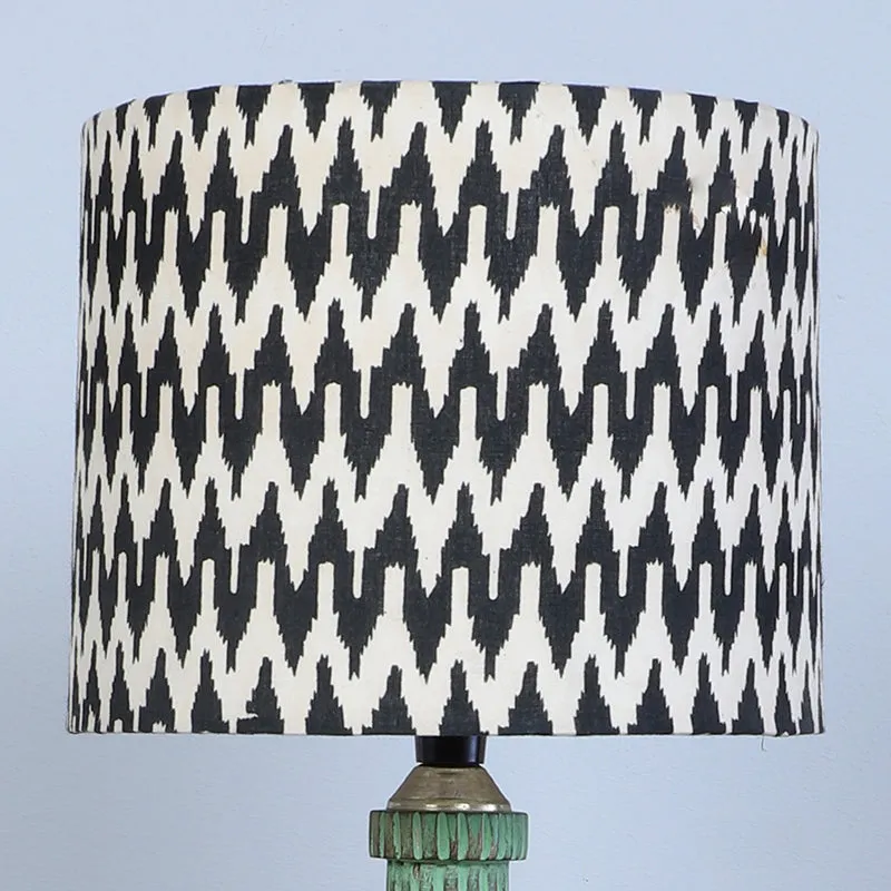 Chevronic Twist Printed Mango Wood Table Lamp - Black,White,Green media 3