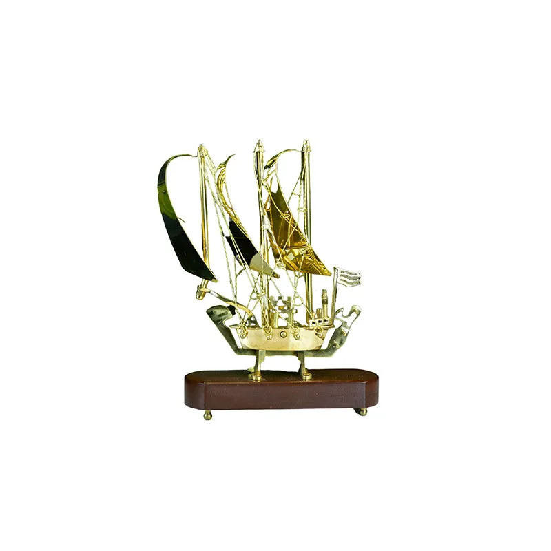 Gildo Sail Showpiece media 5