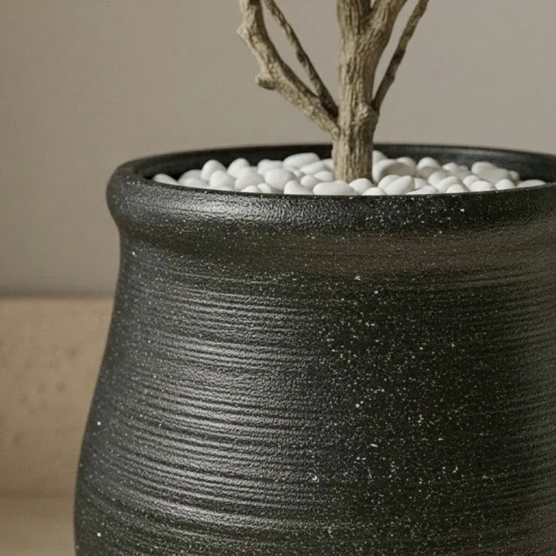 Dunora Floor Planter - Black media 7