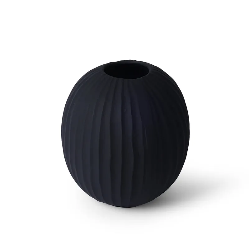Sienna Arte Vase - Black media 4