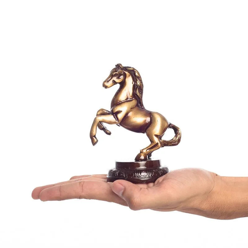 Brass Horse Antique Showpiece media 5