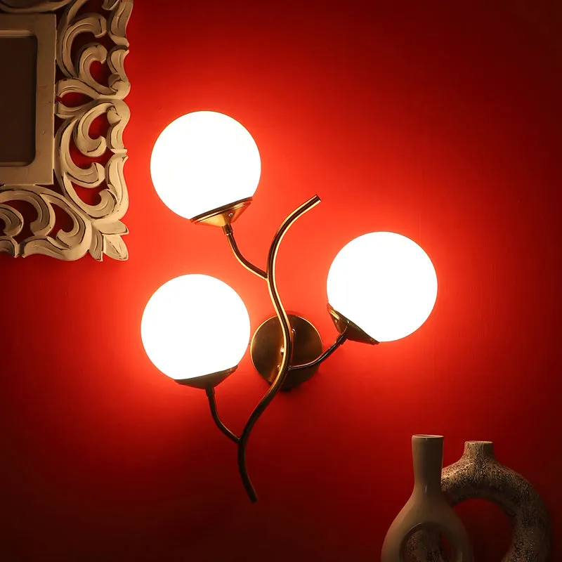 Lunella I Iron Wall Lamp media 4
