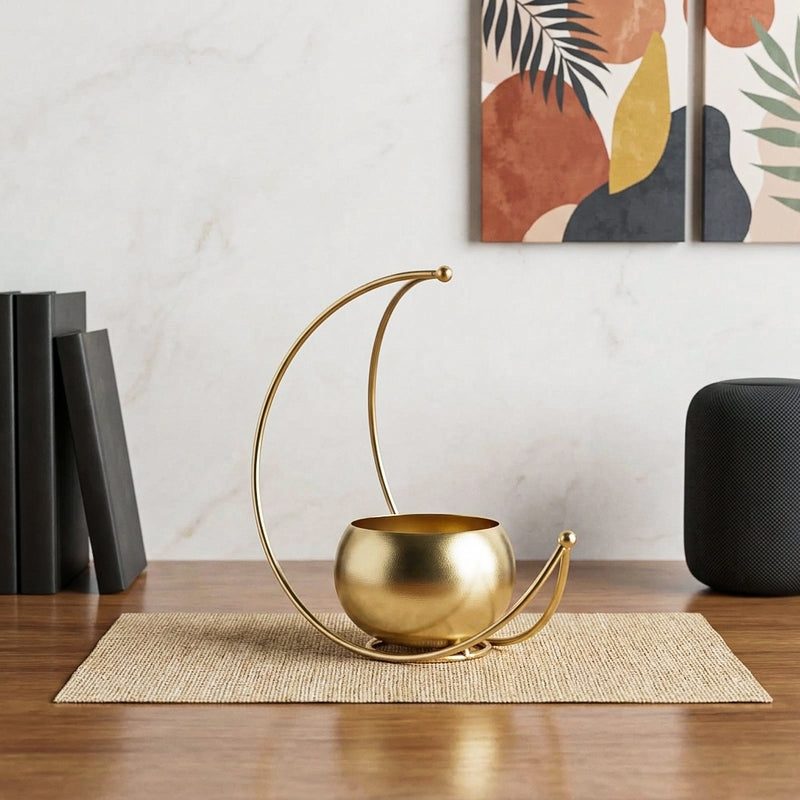 Luna Loop Metal Planter