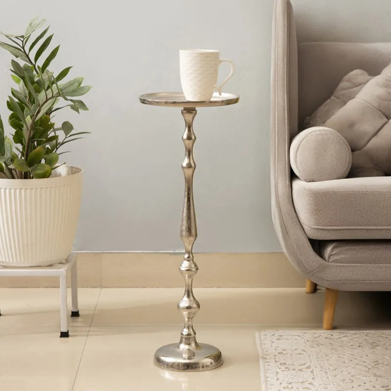 Curved Frame Aluminum Side Table - Silver media 1